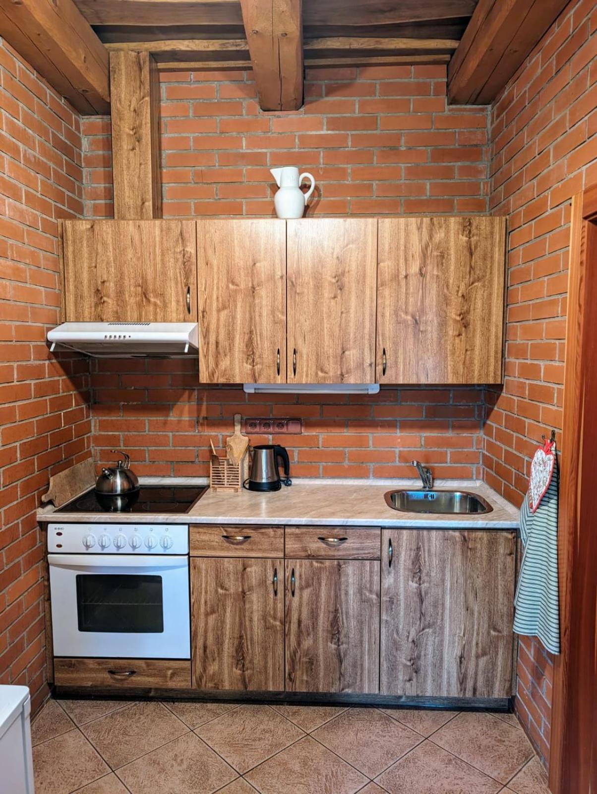 Roubenka Apartment Červený Kostelec Bagian luar foto